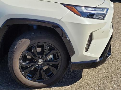Midnight Black Metallic 2022 Toyota RAV4 Hybrid XSE