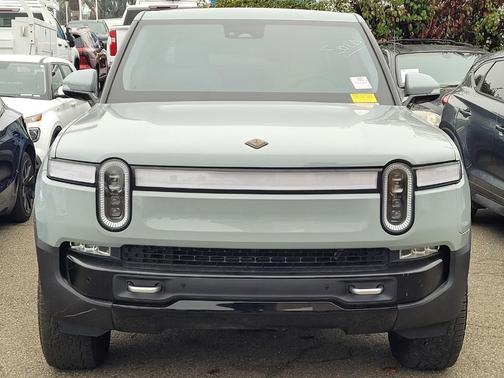 2022 Rivian R1T Adventure Package