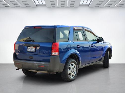 2005 Saturn Vue BASE