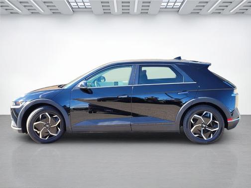 2022 Hyundai IONIQ 5 SEL