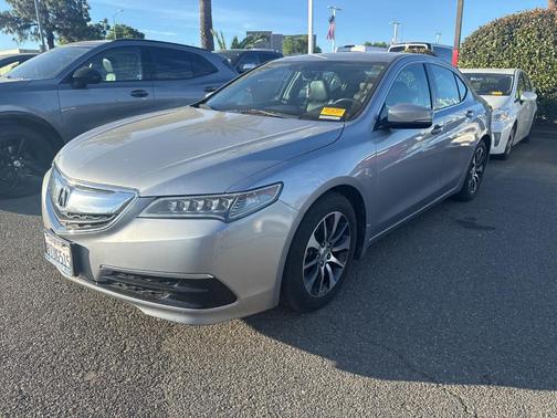 Lunar Silver Metallic 2017 Acura TLX w/Technology Package