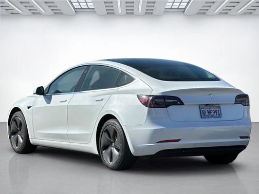 2019 Tesla Model 3 Standard Range Plus
