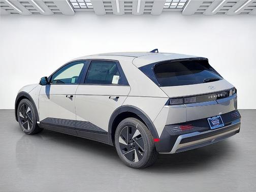 Cyber Gray 2026 Hyundai IONIQ 5 SEL