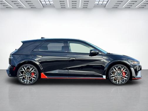 2025 Hyundai IONIQ 5 N Base
