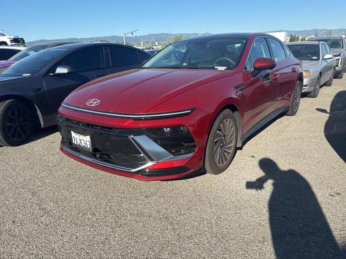 2025 Hyundai SONATA Hybrid Limited