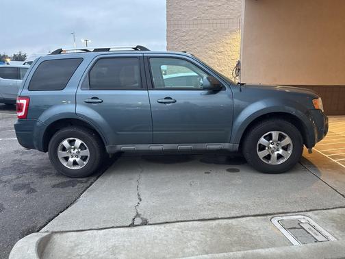 2011 Ford Escape Limited