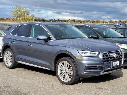 2018 Audi Q5 2.0T Premium Plus