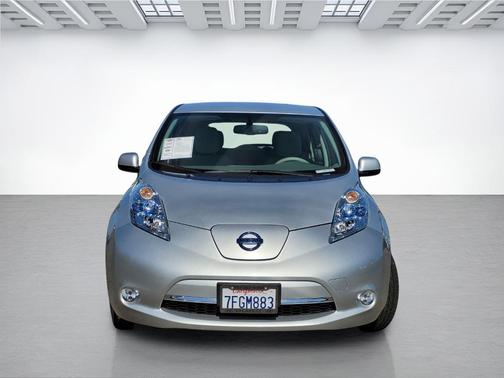 2015 Nissan Leaf SV