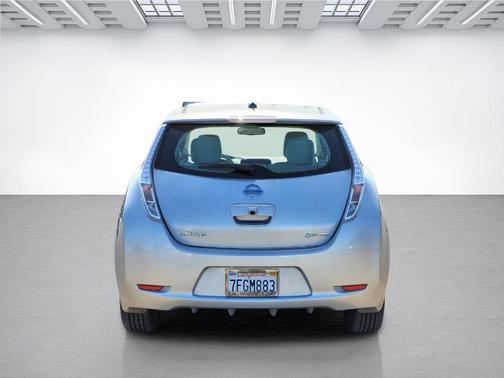 2015 Nissan Leaf SV