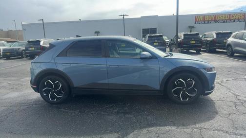 2024 Hyundai IONIQ 5 SEL