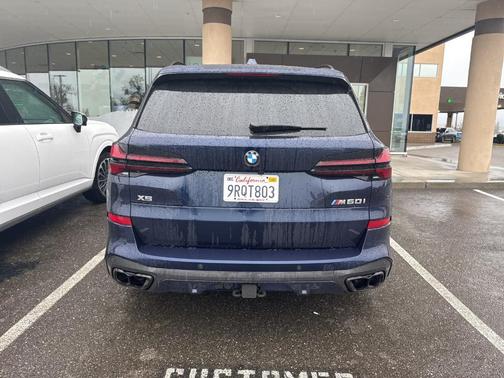 2025 BMW X5 M60i