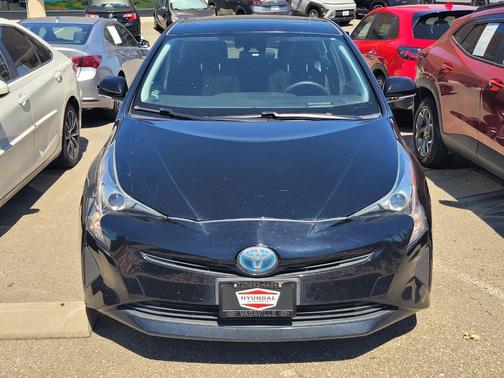 Midnight Black Metallic 2016 Toyota Prius Three