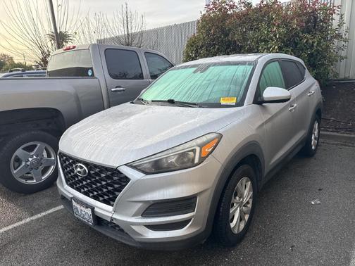 2020 Hyundai TUCSON SE