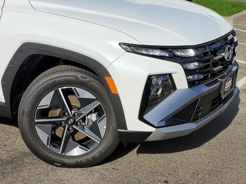 2025 Hyundai TUCSON Plug-In Hybrid SEL