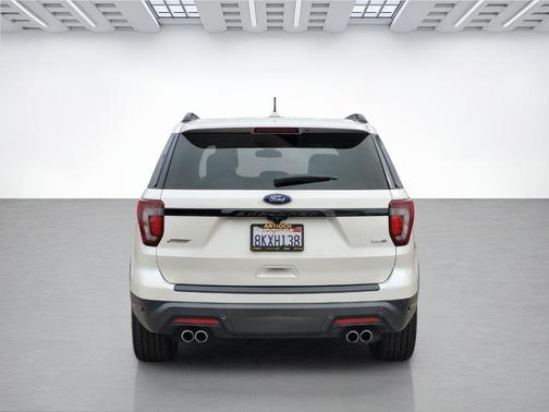 2019 Ford Explorer sport