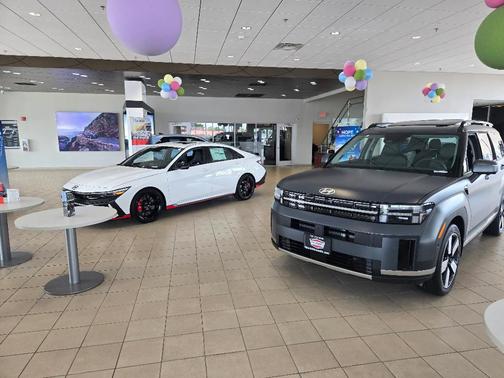 2024 Rivian R1S Adventure Quad Motor Large Pack