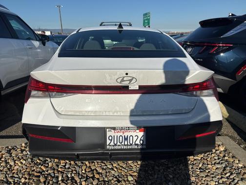 2025 Hyundai ELANTRA SEL Convenience