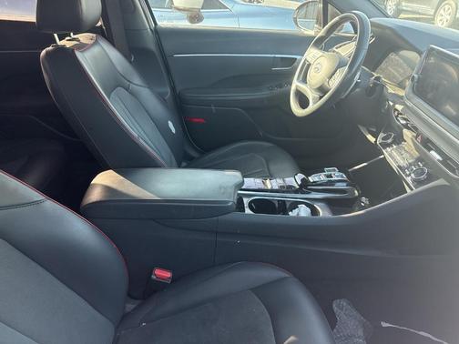 2021 Hyundai SONATA SEL Plus