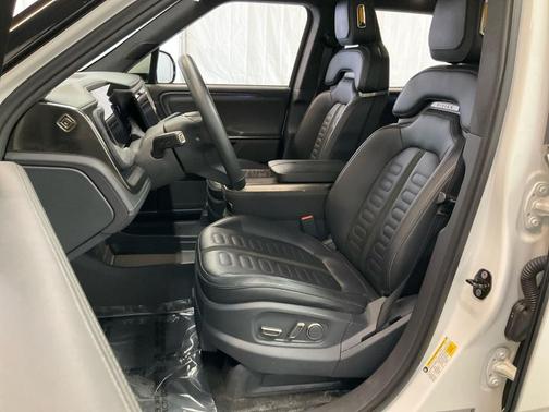 2022 Rivian R1T Launch Edition