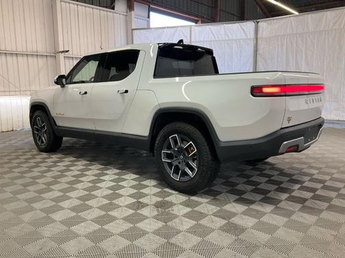 2022 Rivian R1T Launch Edition