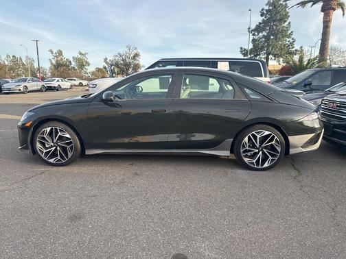 2024 Hyundai IONIQ 6 SEL