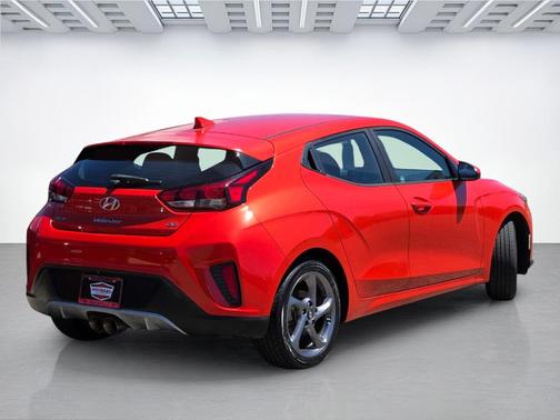 2019 Hyundai Veloster 2.0