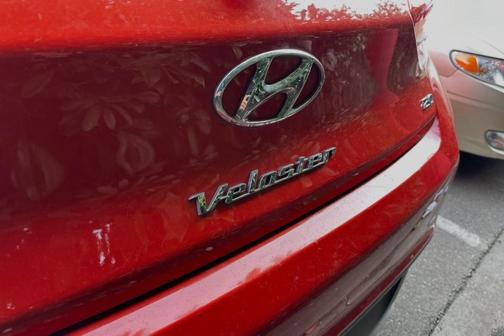 2019 Hyundai Veloster 2.0