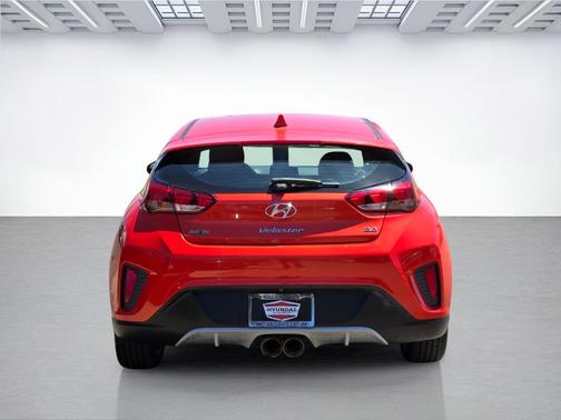 2019 Hyundai Veloster 2.0