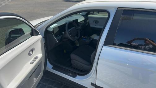 2025 Hyundai IONIQ 5 SE