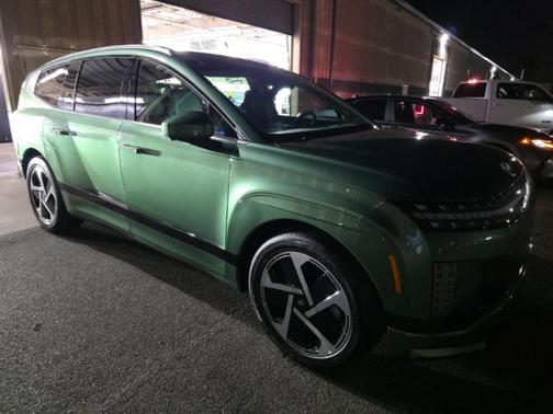 Green 2026 Hyundai IONIQ 9 PERFORMANCE CALLIGRAPHY