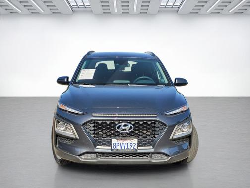 2020 Hyundai KONA SEL
