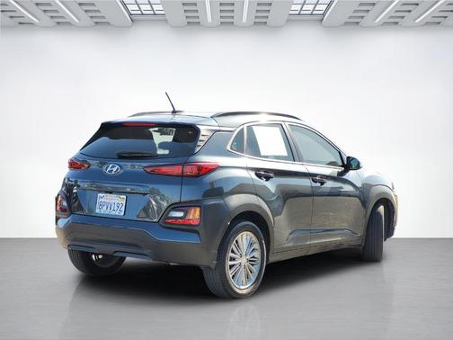 2020 Hyundai KONA SEL