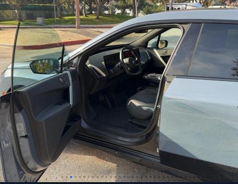 2022 BMW iX xDrive50