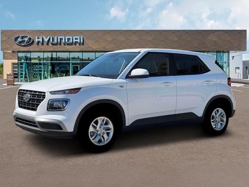 Lunar White 2026 Hyundai VENUE SE