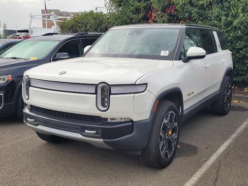 2023 Rivian R1S Launch Edition