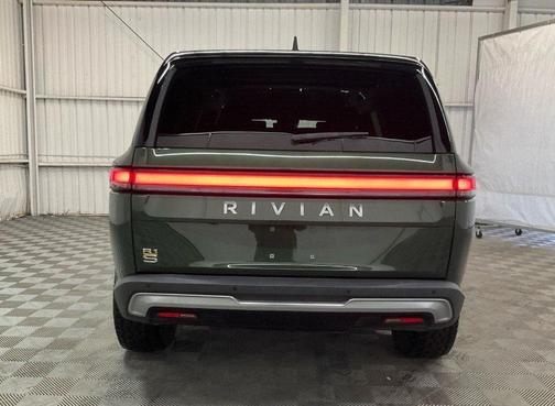 2023 Rivian R1S Adventure Quad Motor Large Pack