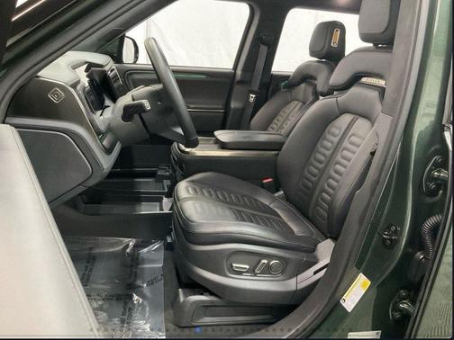 2023 Rivian R1S Adventure Quad Motor Large Pack