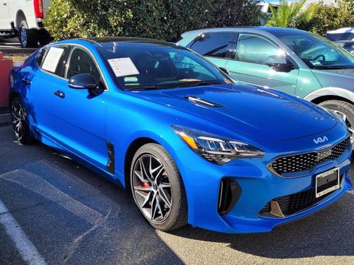 2023 Kia Stinger GT-Line