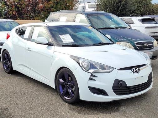 2015 Hyundai Veloster Base
