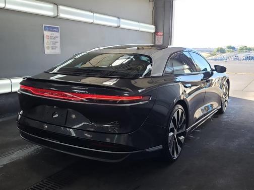 Quantum Gray 2022 Lucid Air Grand Touring
