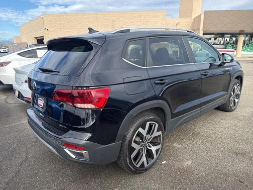 2022 Volkswagen Taos 1.5T SEL