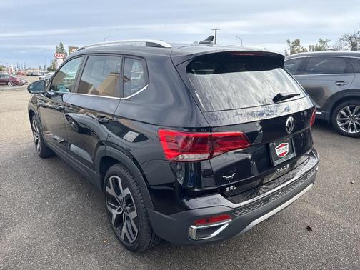 2022 Volkswagen Taos 1.5T SEL