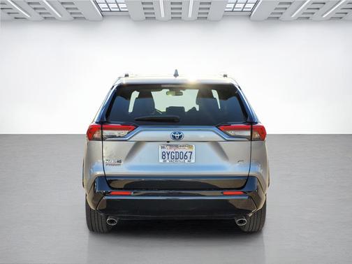 2021 Toyota RAV4 Prime SE