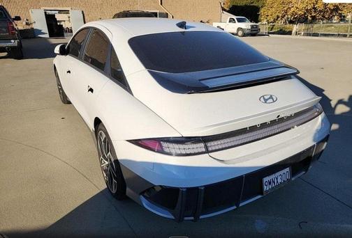2024 Hyundai IONIQ 6 SEL