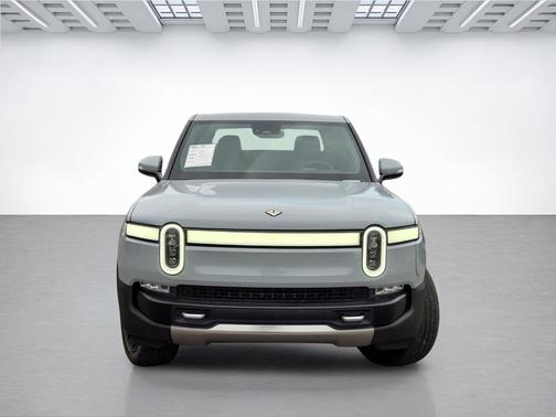2022 Rivian R1T Adventure Package