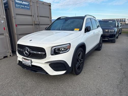 2022 Mercedes-Benz GLB 250 Base 4MATIC