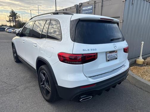 2022 Mercedes-Benz GLB 250 Base 4MATIC