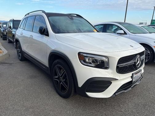 2022 Mercedes-Benz GLB 250 Base 4MATIC