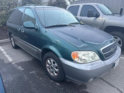 2005 Kia Sedona LX