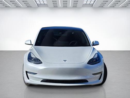 2022 Tesla Model 3 Base